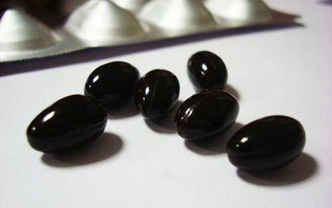 蜂膠膠囊是騙局嗎?不一定都是騙局,但效果被有意的神話了! 蜂膠膠囊