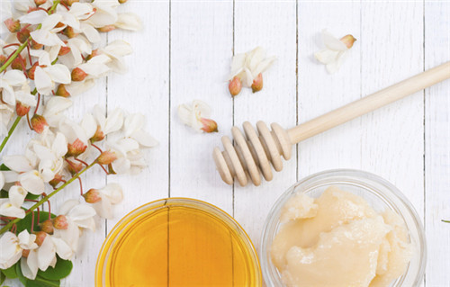 500 蜂蜜泡茶葉的功效和好處壞處(蜂蜜泡茶葉的功效和制作過程)