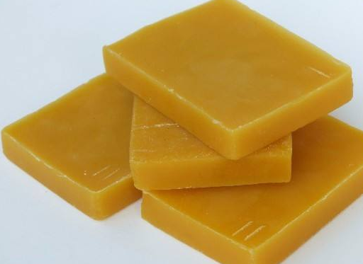 蜂蠟怎么吃效果好(蜂蠟的功效與食用方法) 蜂蠟怎么吃效果好(蜂蠟的功效與食用方法)