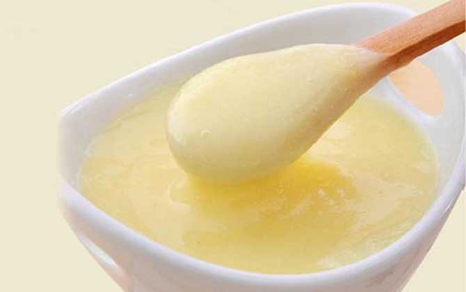 吃蜂王漿胃疼怎么回事(喝蜂王漿胃不舒服的原因) 吃蜂王漿胃疼怎么回事(喝蜂王漿胃不舒服的原因)