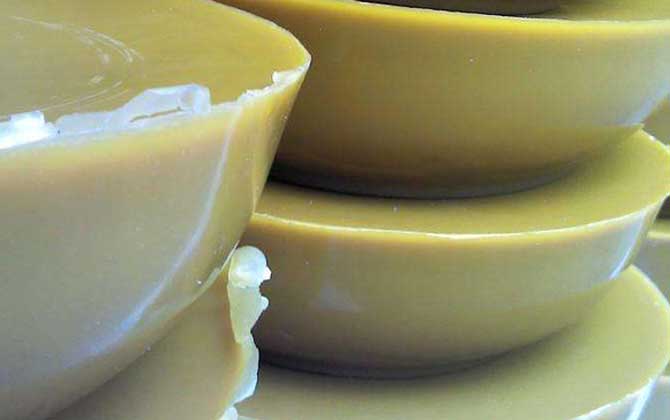 蜂蠟對蜂群有什么作用？